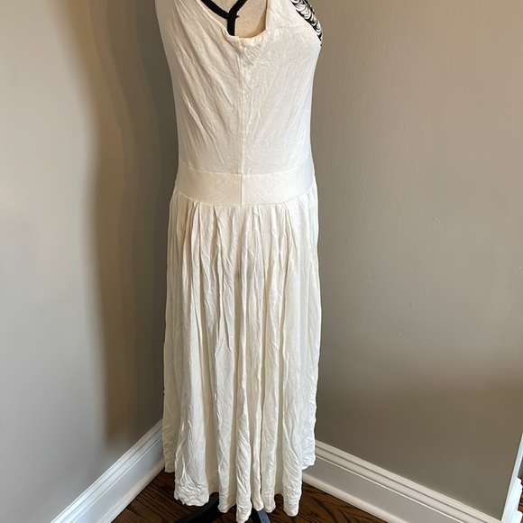 Handpainted dress with a bird boho art - Picture 6 of 8